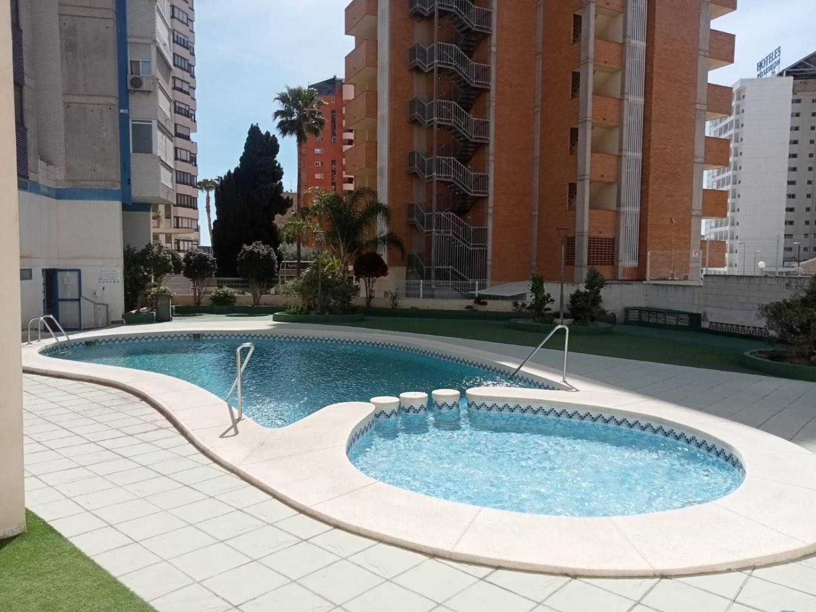 Kennedy III Apartment Бенидорм Екстериор снимка