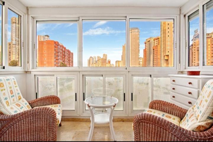 Kennedy III Apartment Бенидорм Екстериор снимка