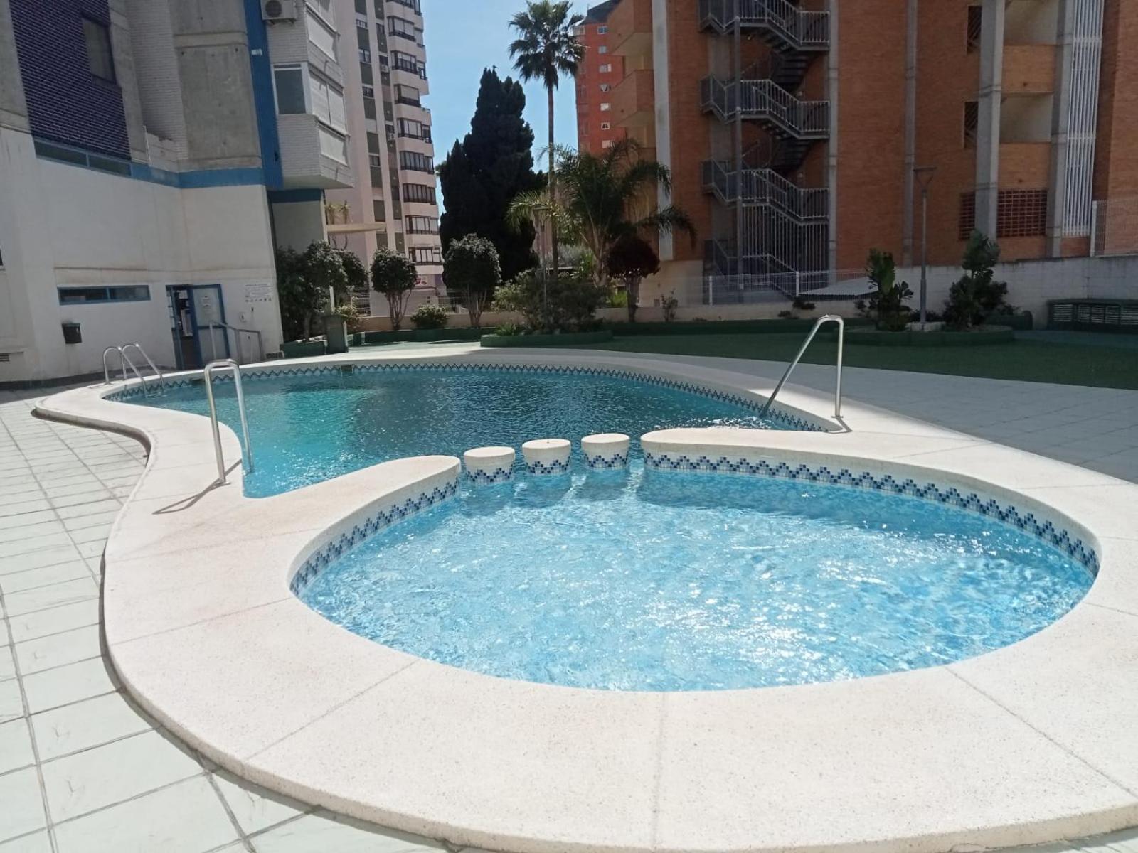 Kennedy III Apartment Бенидорм Екстериор снимка
