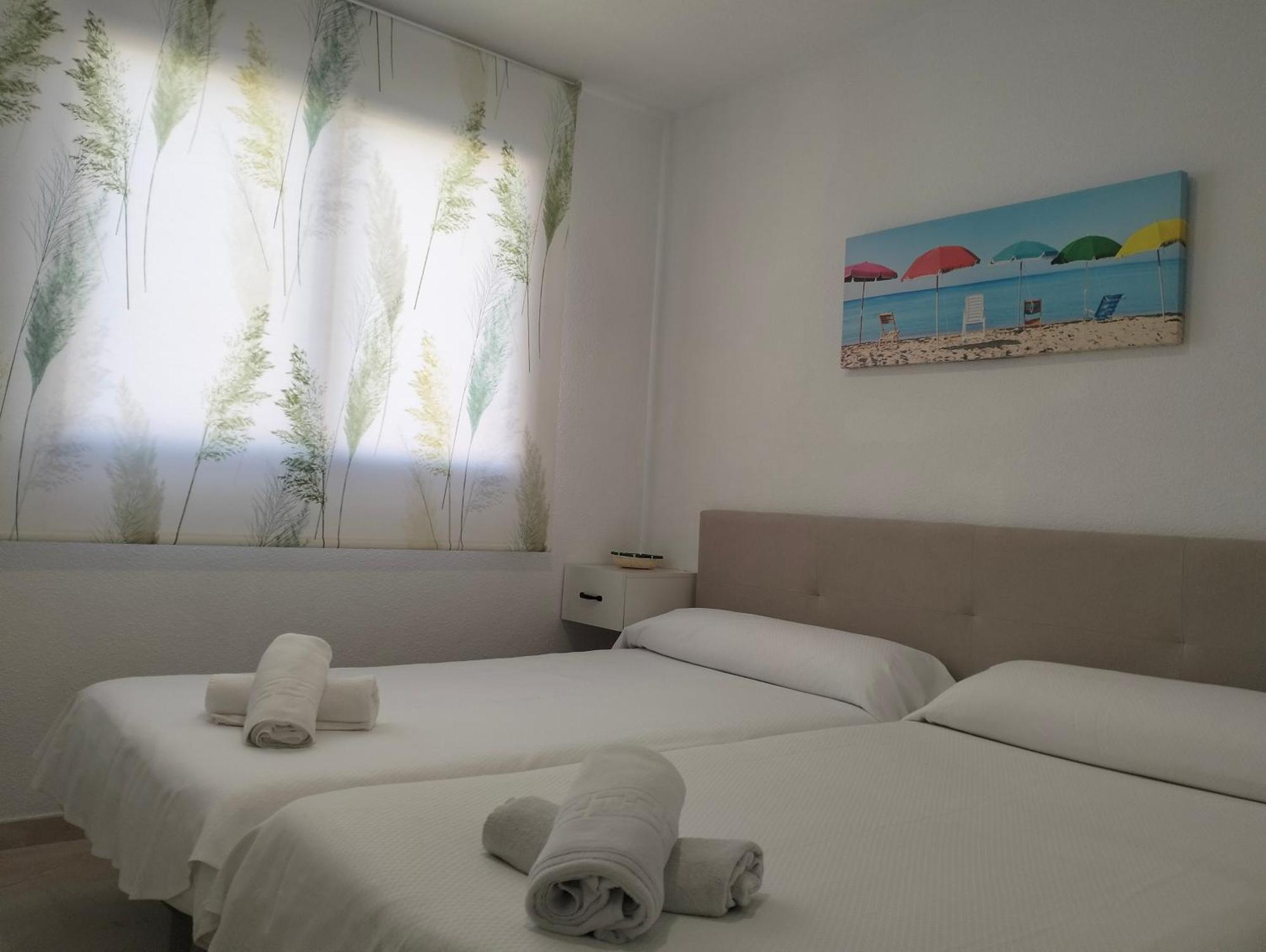 Kennedy III Apartment Бенидорм Екстериор снимка
